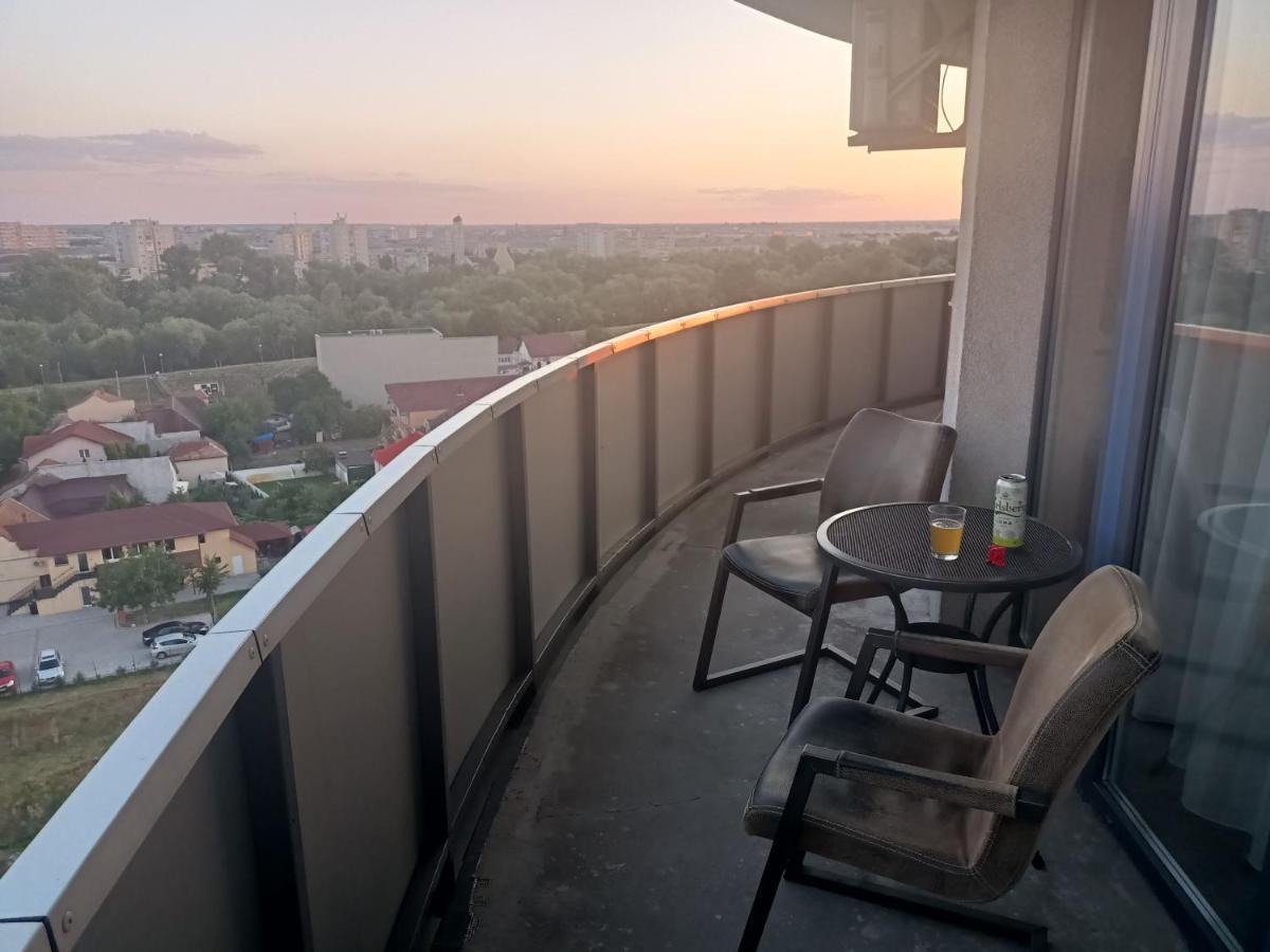 Panorama Apartament Plaza Tower Сату-Маре Екстер'єр фото