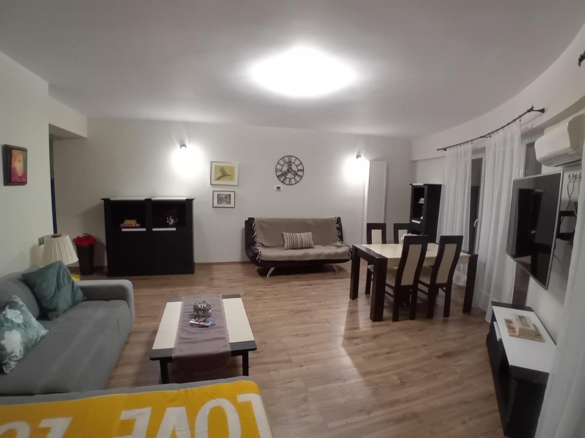 Panorama Apartament Plaza Tower Сату-Маре Екстер'єр фото